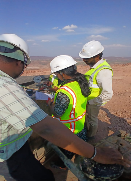 sarathy geotech Conducting-In-situ-Permeability-test In‑Situ Permeability Test, Cone Permeameter, Slug Test, Pumping Test, Hydraulic Conductivity, CPTu Dissipation, Field Data Interpretation, Groundwater Flow, Geohydrology, Soil Properties